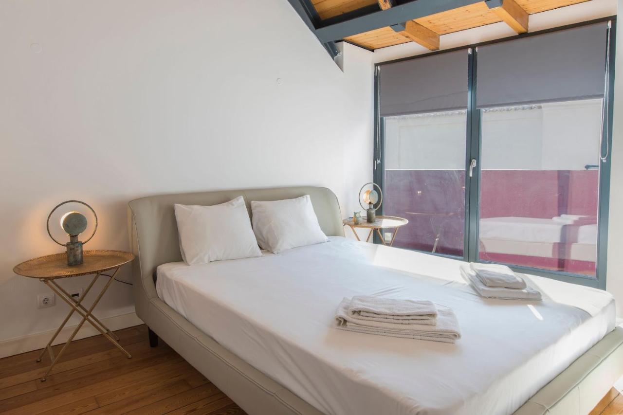 Bairro Alto Stunning Flat With Balcony By Lovelystay Lisboa Екстериор снимка