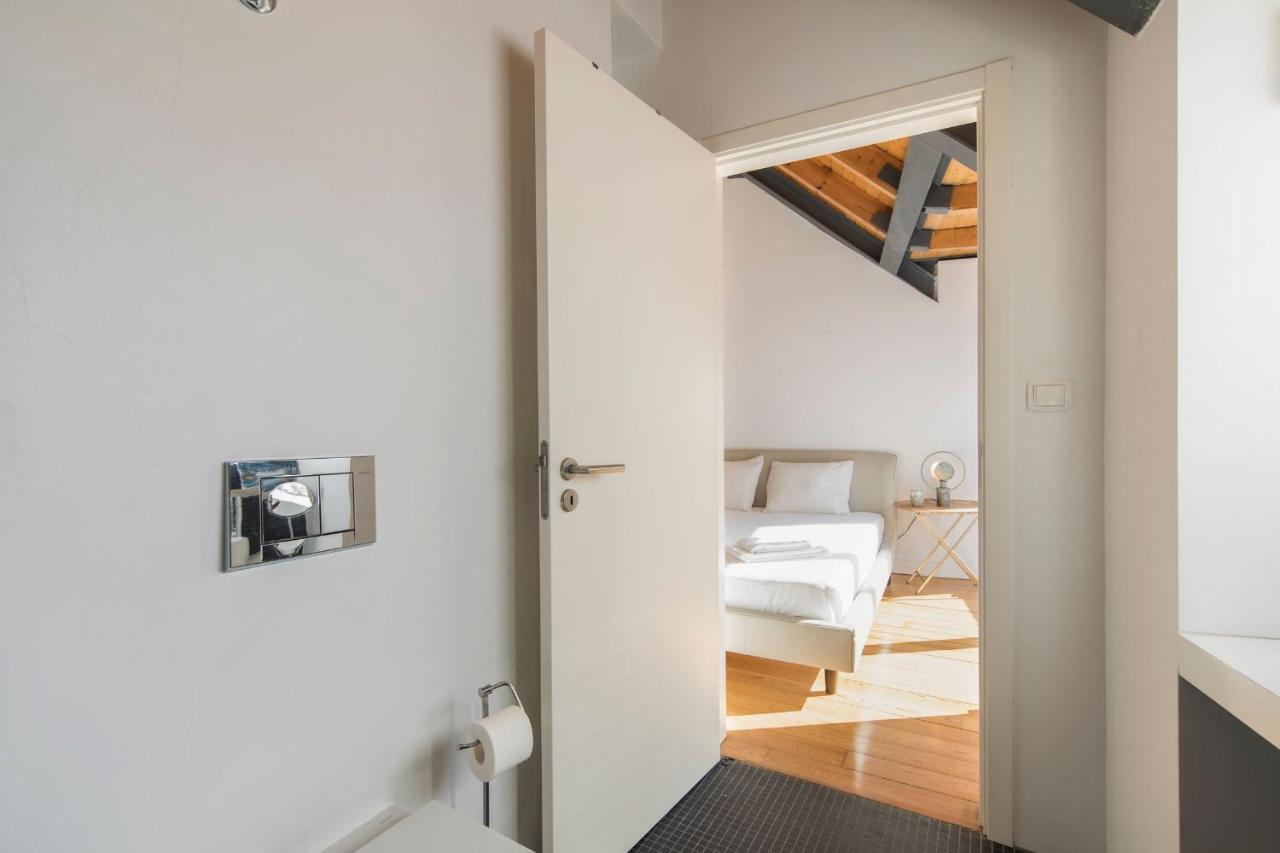 Bairro Alto Stunning Flat With Balcony By Lovelystay Lisboa Екстериор снимка