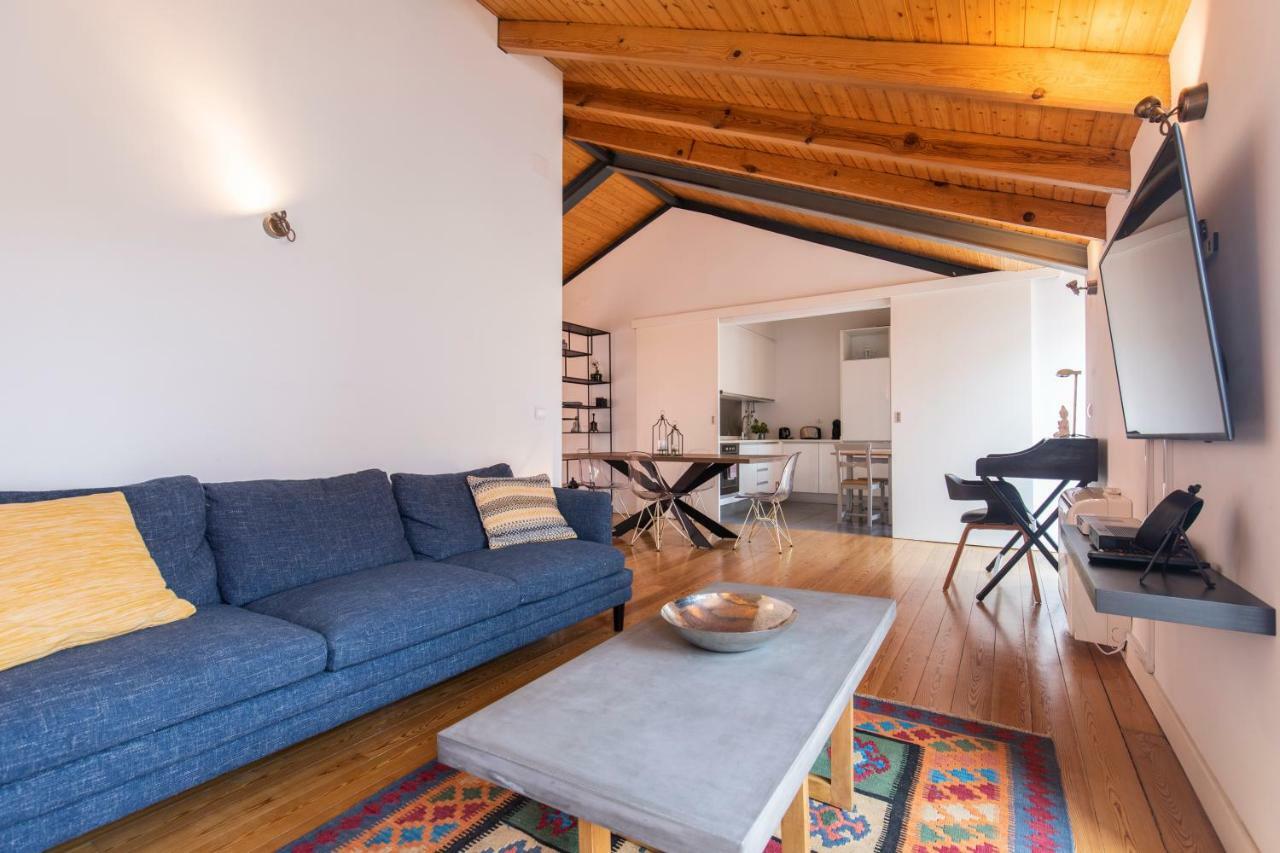 Bairro Alto Stunning Flat With Balcony By Lovelystay Lisboa Екстериор снимка